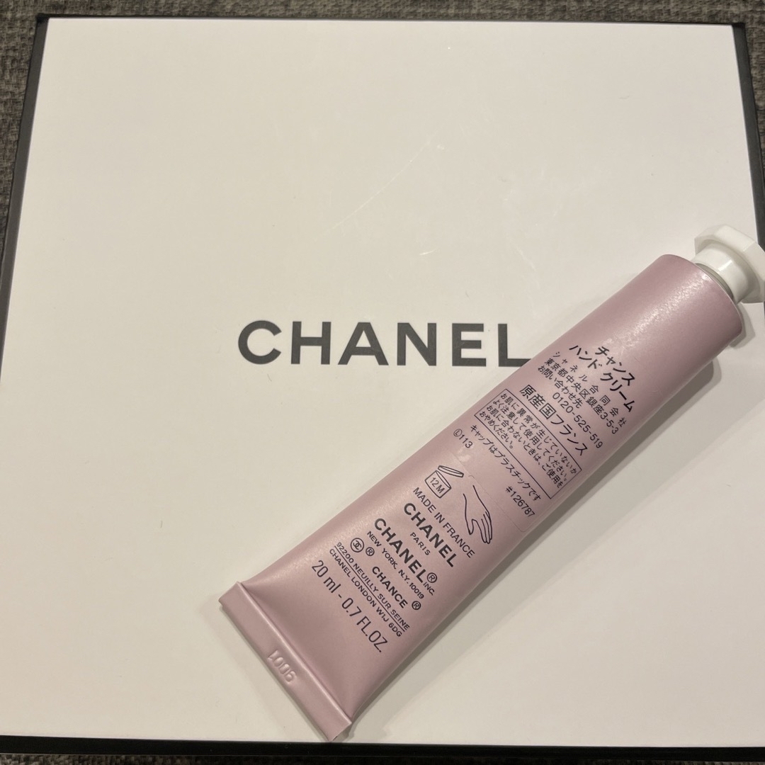 CHANEL(シャネル)の新品未開封　シャネル　ハンドクリーム　チャンス コスメ/美容の香水(香水(女性用))の商品写真