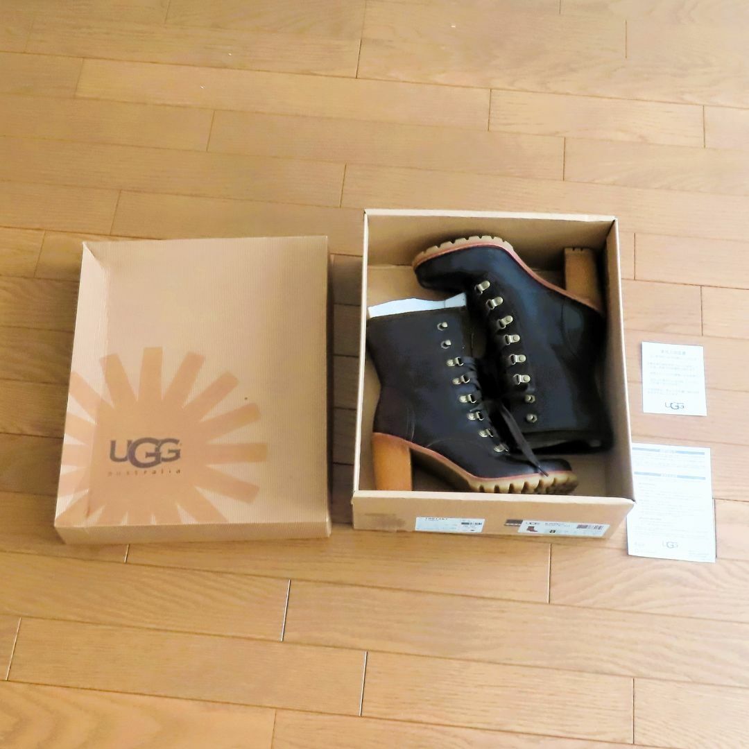 UGG AUSTRALIA(アグオーストラリア)の美品 アグ オーストラリア UGG australia ブーツ 25cm レディースの靴/シューズ(ブーツ)の商品写真