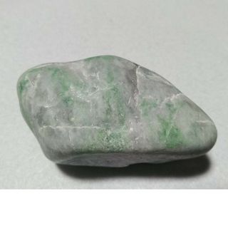 糸魚川翡翠 灰緑 ヒスイ原石 154g(その他)