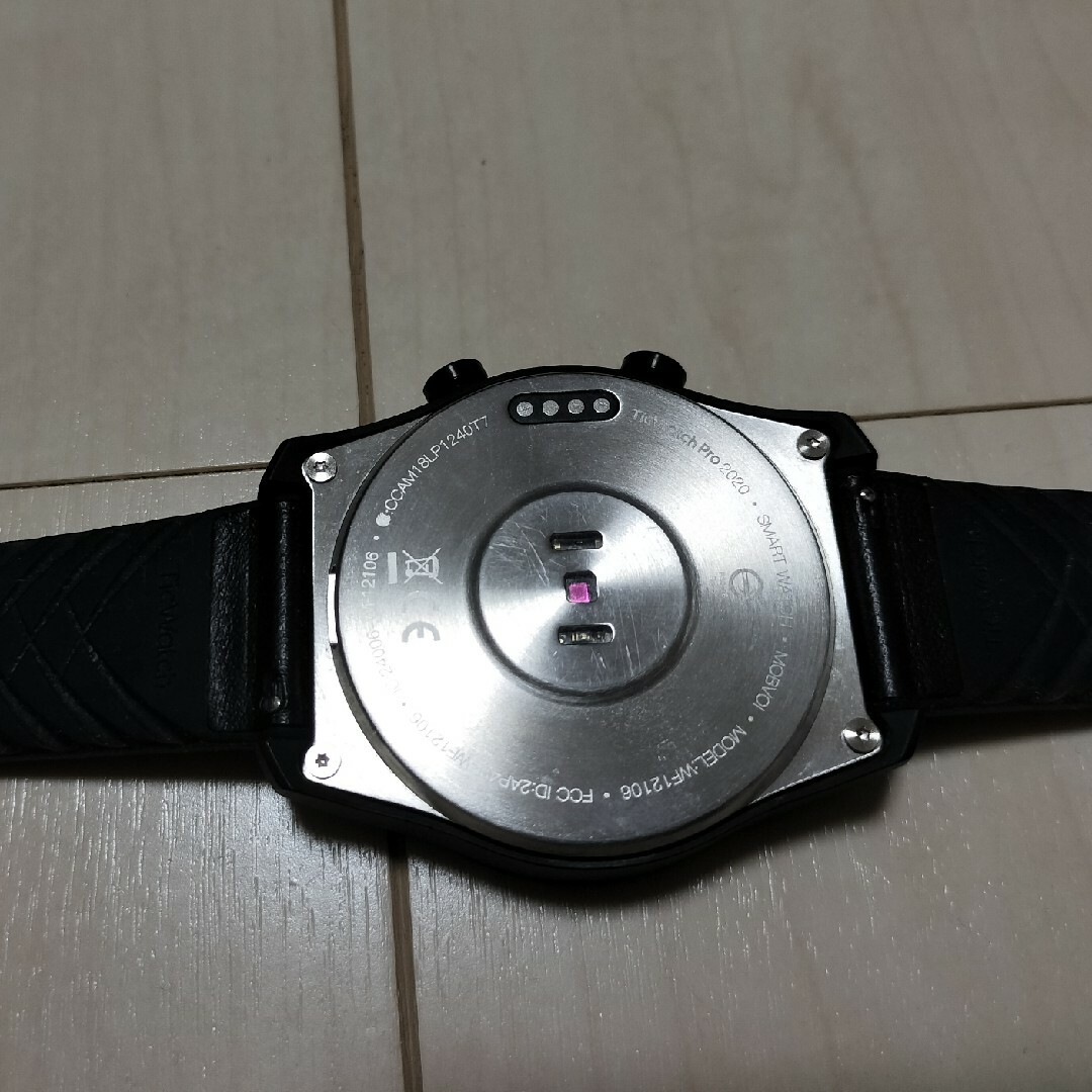 TicWatch Pro 2020 メンズの時計(腕時計(デジタル))の商品写真