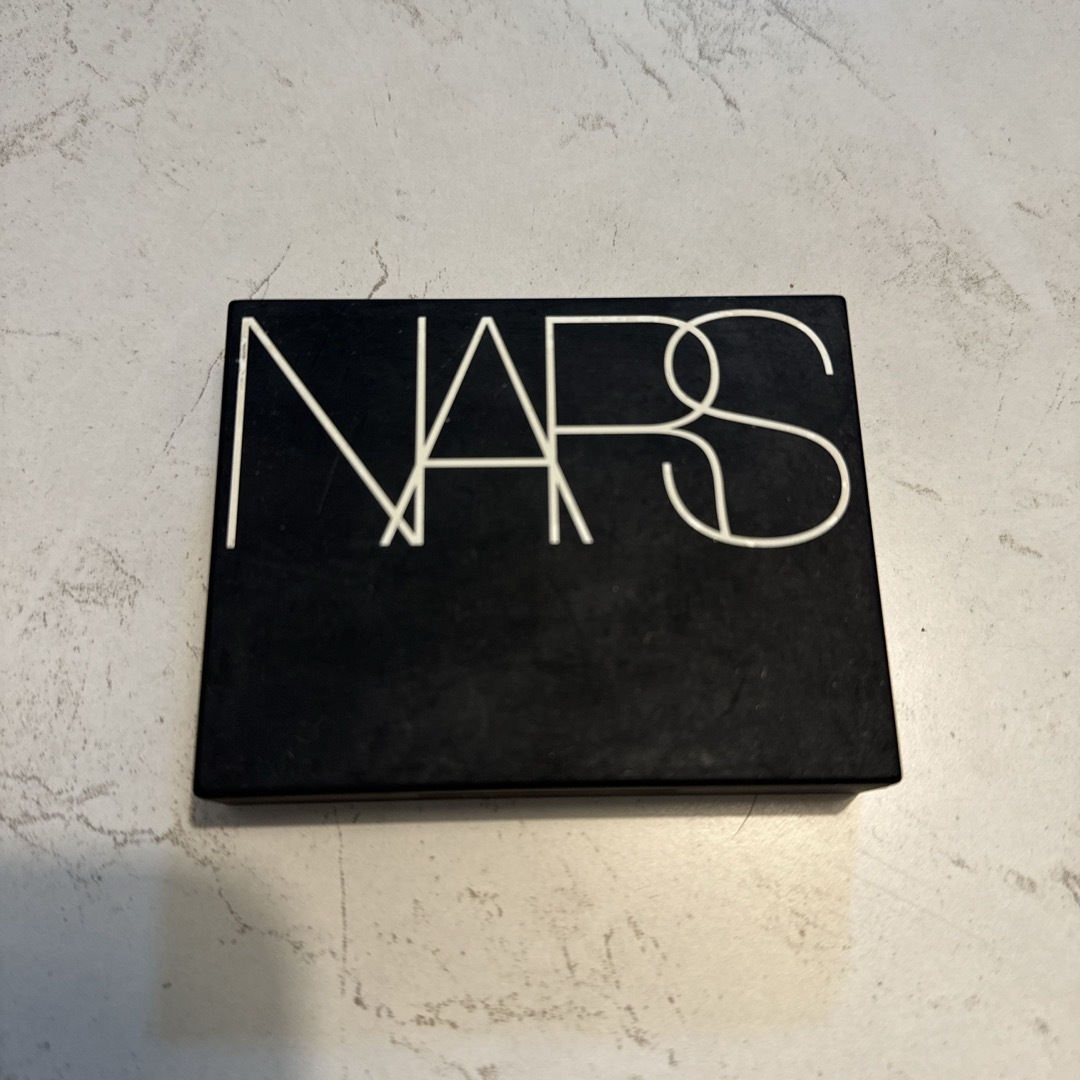 NARS(ナーズ)のナーズ NARS ライトリフレクティングセッティングパウダー プレスト N #5 コスメ/美容のベースメイク/化粧品(フェイスパウダー)の商品写真