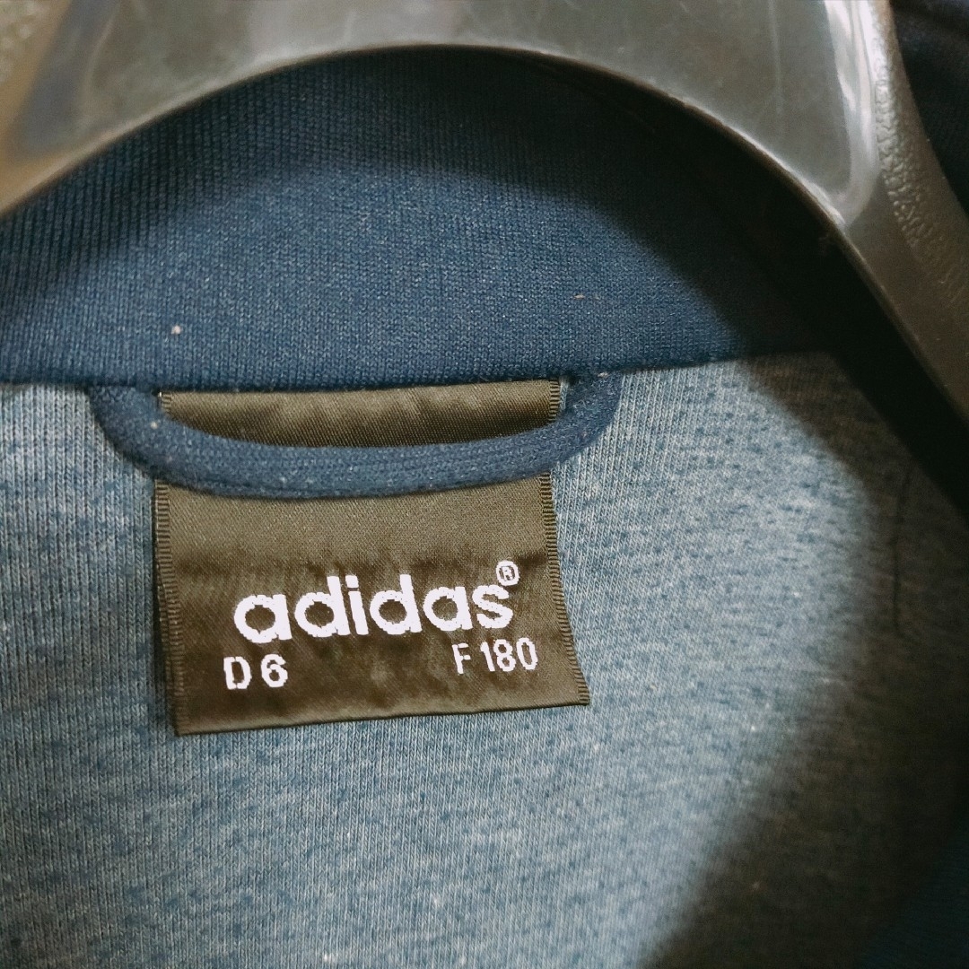 adidas(アディダス)の90s アディダス　トラックジャケット　ジャージ　バックプリント　L メンズのトップス(ジャージ)の商品写真