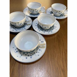 ノリタケ(Noritake)の⭐︎ノリタケ　IN-GLAZE カップ＆ソーサー5客セット青い小花柄 日本陶器(グラス/カップ)