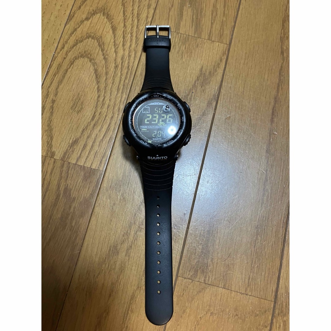 SUUNTO(スント)の【suunto スント】 ベクター vector ブラック 腕時計 メンズの時計(腕時計(デジタル))の商品写真