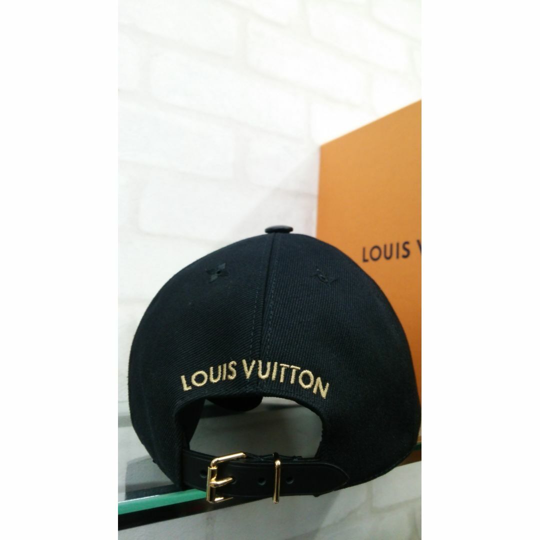 LOUIS VUITTON(ルイヴィトン)のLOUIS VUITTON ルイヴィトン LV  M7050L キャップ レディースの帽子(キャップ)の商品写真