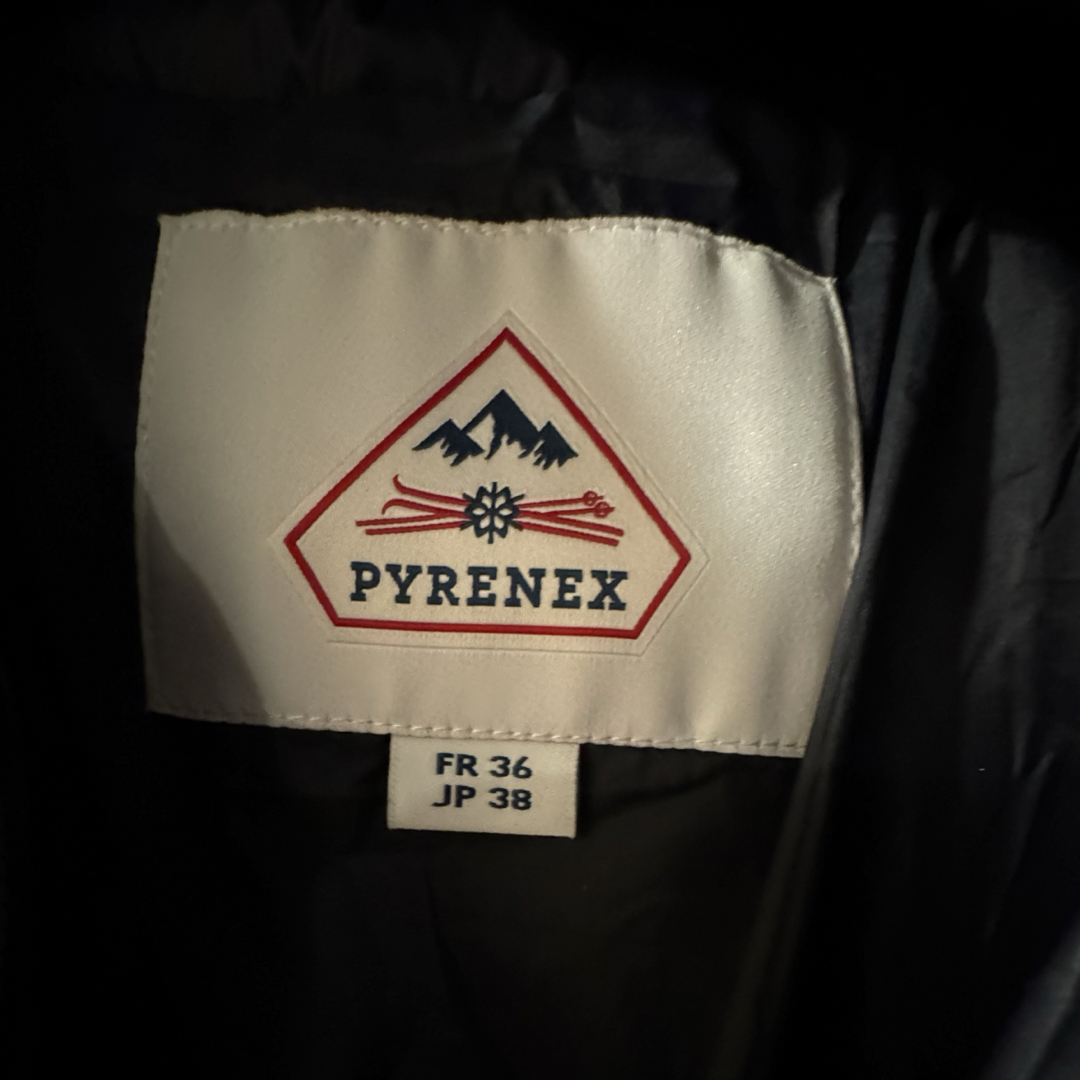 Pyrenex(ピレネックス)のピレネックス　PYRENEX BIGORRE ダウンコート レディースのジャケット/アウター(ダウンコート)の商品写真