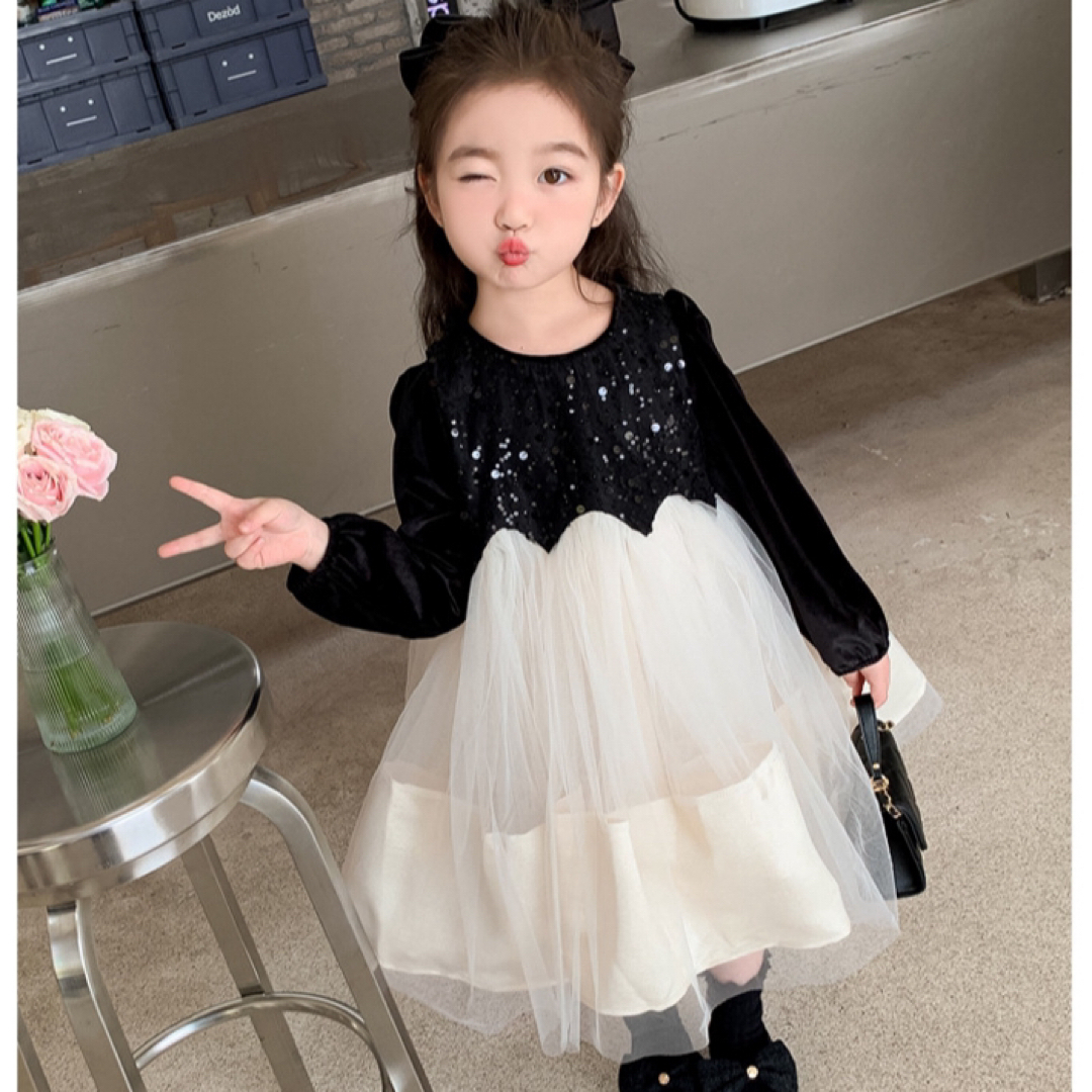 ♡ チュール ドレス ワンピース 黒 白 ♡ 120  かわいい フォーマル a キッズ/ベビー/マタニティのキッズ服女の子用(90cm~)(ワンピース)の商品写真