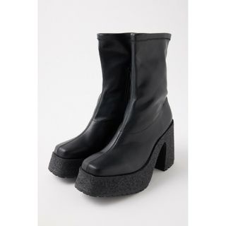 マウジー(moussy)の美品　MOUSSY　CHUNK SOLE STRETCH ブーツ　厚底ブーツ(ブーツ)