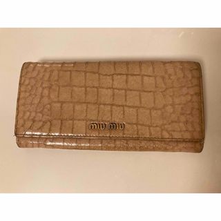 ミュウミュウ(miumiu)のmiumiu 長財布(財布)