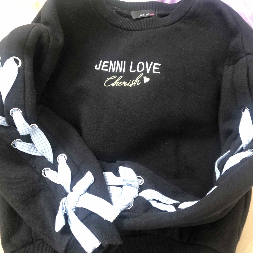 JENNI love(ジェニィラブ)のトレーナー キッズ/ベビー/マタニティのキッズ服女の子用(90cm~)(Tシャツ/カットソー)の商品写真