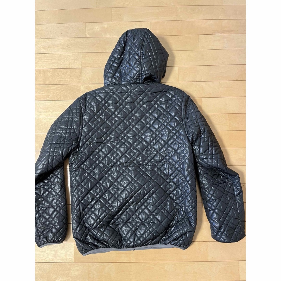 QUIKSILVER(クイックシルバー)のクイックシルバー　フードジャケット　黒L メンズのジャケット/アウター(ナイロンジャケット)の商品写真