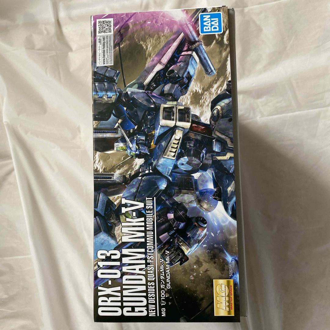 BANDAI(バンダイ)のMG1/100 ORX-013 ガンダムMk-V  エンタメ/ホビーのおもちゃ/ぬいぐるみ(模型/プラモデル)の商品写真