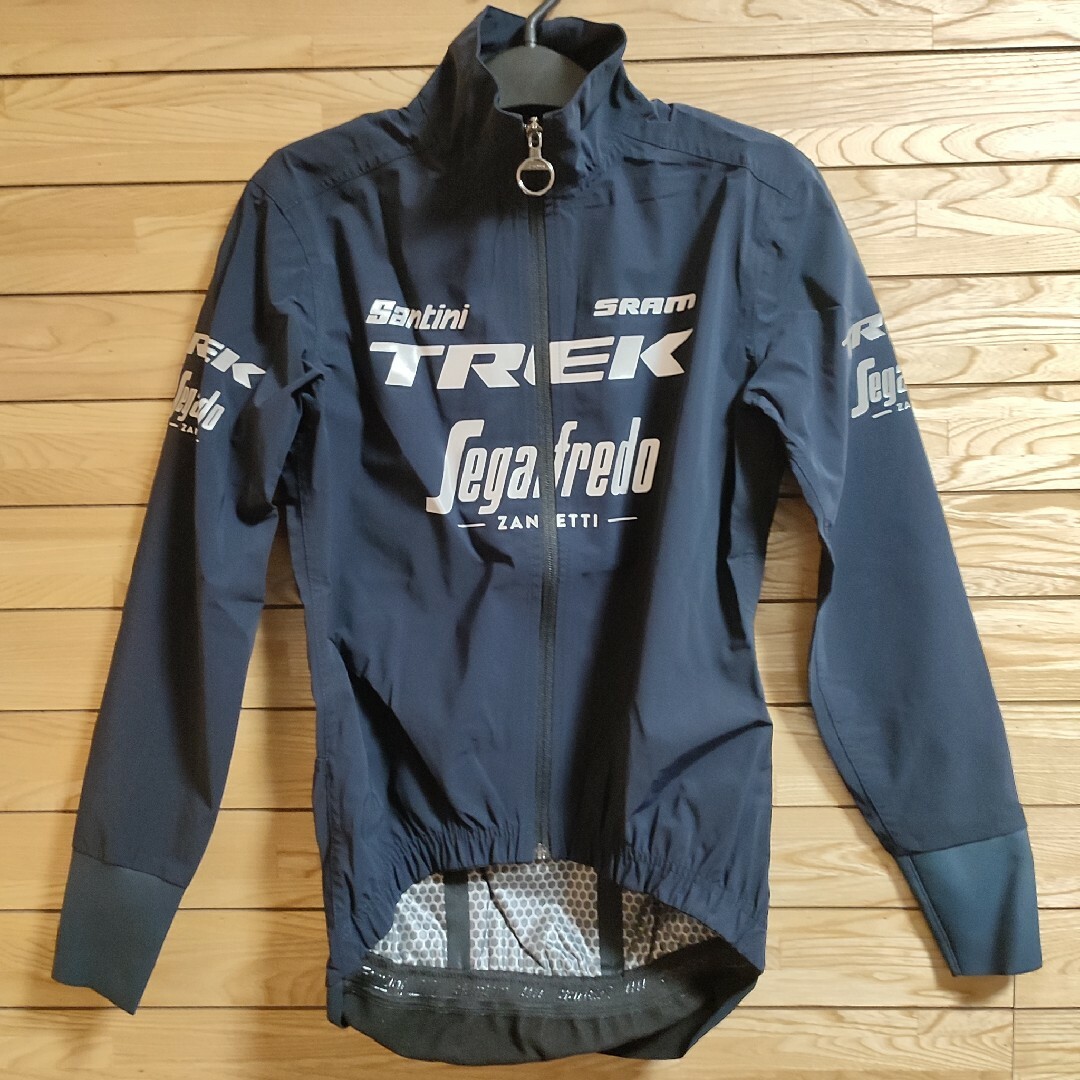 Santini TREK Segafredo Zanetti ウィンドブレーカー(SANTINI Santini TREK Segafredo Zanetti ウィンドブレーカー(SANTINI