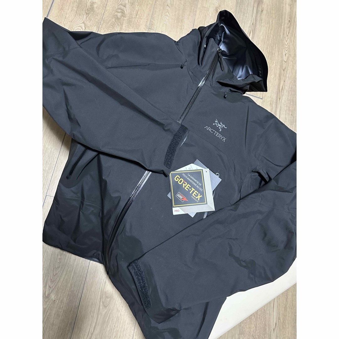 ARC'TERYX(アークテリクス)の新品★ARC'TERYX★アークテリクス★ベータ AR ジャケット★Lサイズ★ メンズのジャケット/アウター(マウンテンパーカー)の商品写真