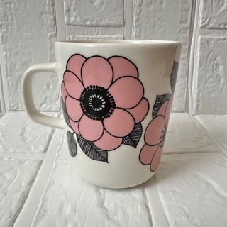 マリメッコ(marimekko)のレア！ 廃番 完売 マリメッコ ケスティト ピンク マグカップ(食器)