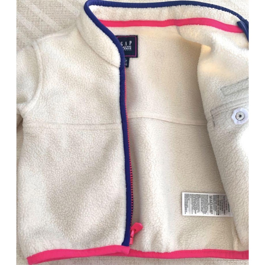 babyGAP(ベビーギャップ)の美品 babyGap フリース セットアップ 80cm キッズ/ベビー/マタニティのベビー服(~85cm)(その他)の商品写真