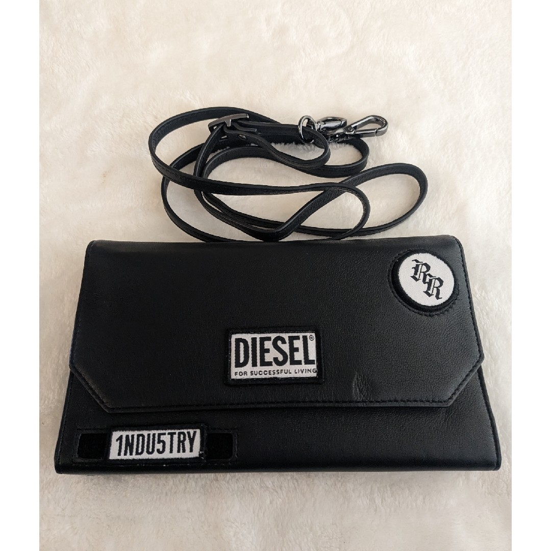 DIESEL(ディーゼル)の【美品・大容量】DIESEL　ディーゼル　ショルダーウォレット　マジックパッチ メンズのファッション小物(長財布)の商品写真