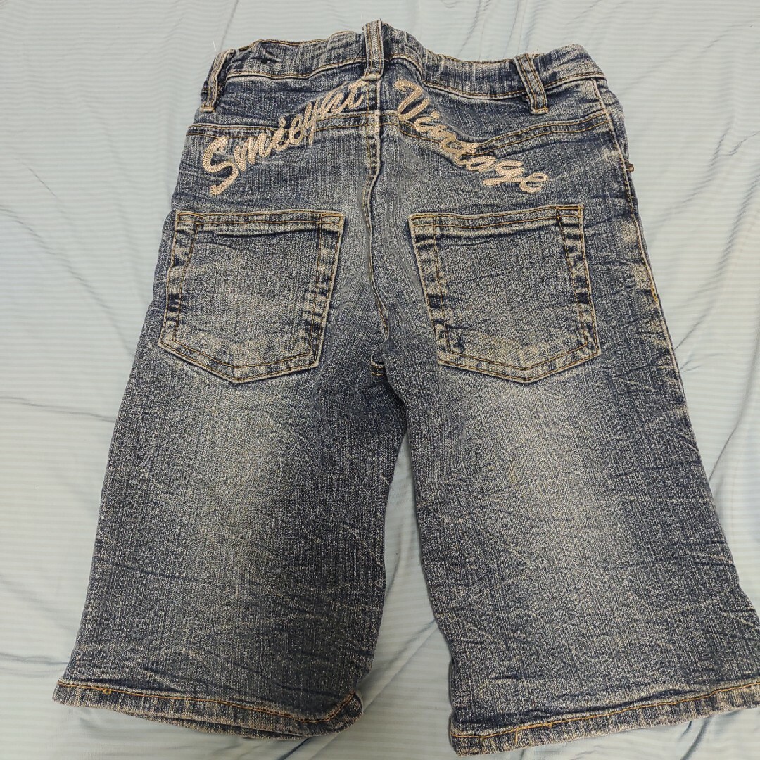 130  キッズ　ズボン　ボトムス　デニム　ハーフパンツ　ジーパン キッズ/ベビー/マタニティのキッズ服男の子用(90cm~)(パンツ/スパッツ)の商品写真