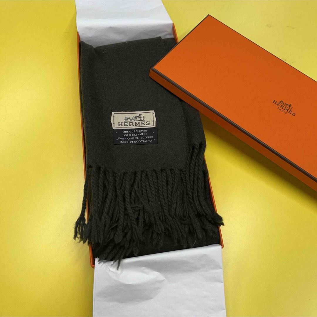 Hermes(エルメス)のHERMES カシミヤ マフラー　箱入り メンズのファッション小物(マフラー)の商品写真