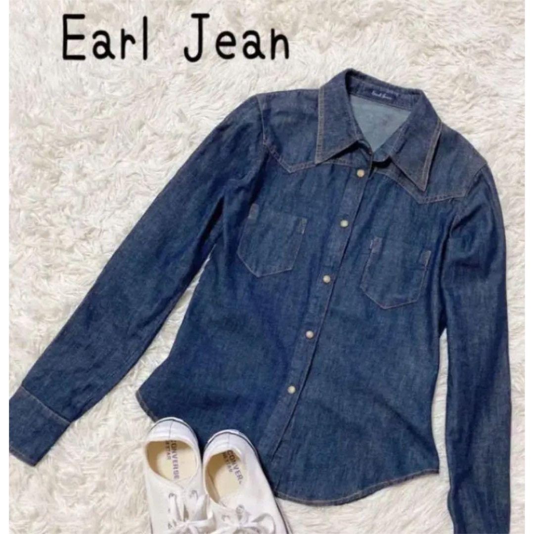 Earl Jean(アールジーン)の【美品】アール ジーン長袖デニムシャツ　デザインお洒落　ボタンお洒落　格好いいS レディースのトップス(シャツ/ブラウス(長袖/七分))の商品写真