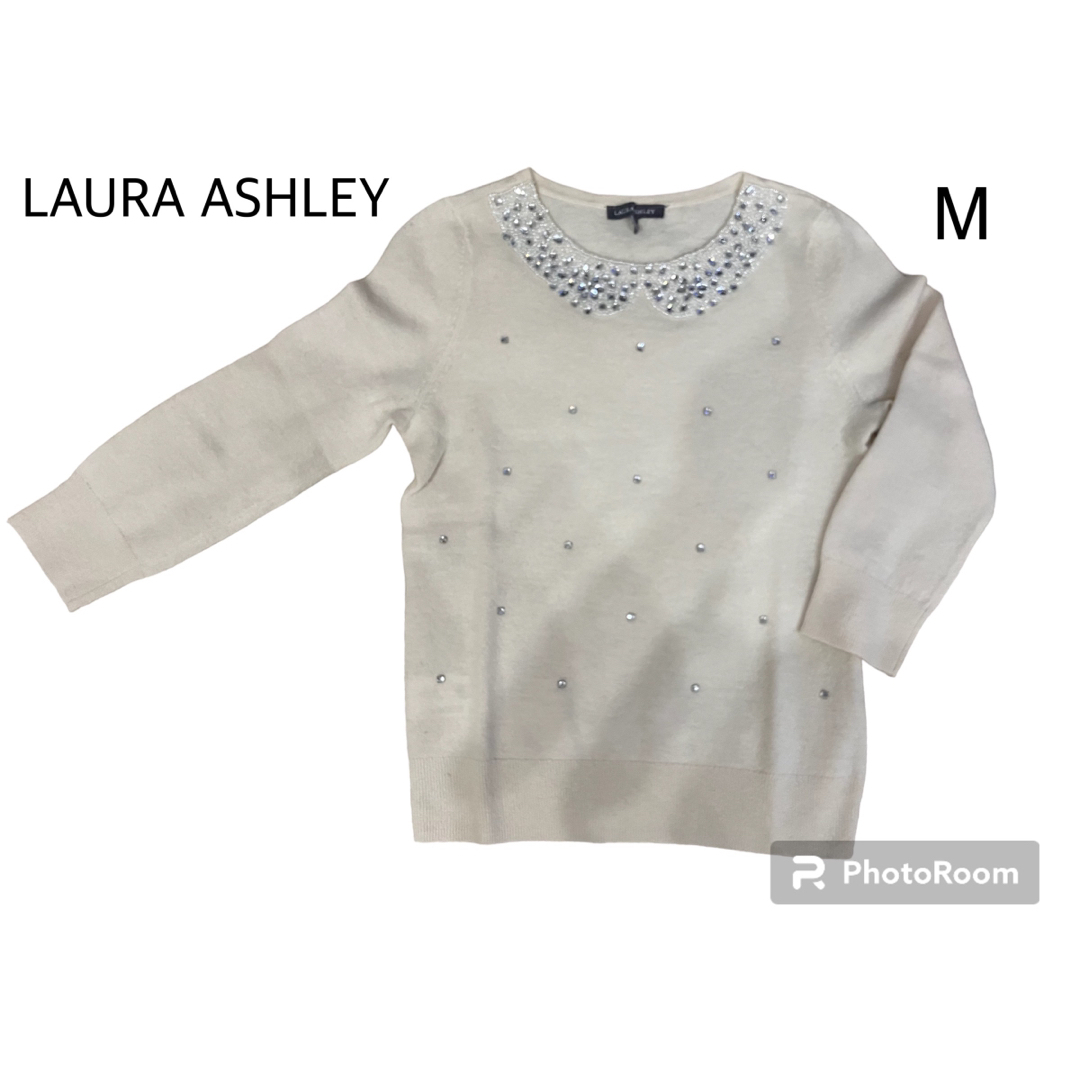 LAURA ASHLEY(ローラアシュレイ)のLAURA ASHLEY ローラアシュレイ ビジュー ニット ウール  Mサイズ レディースのトップス(ニット/セーター)の商品写真