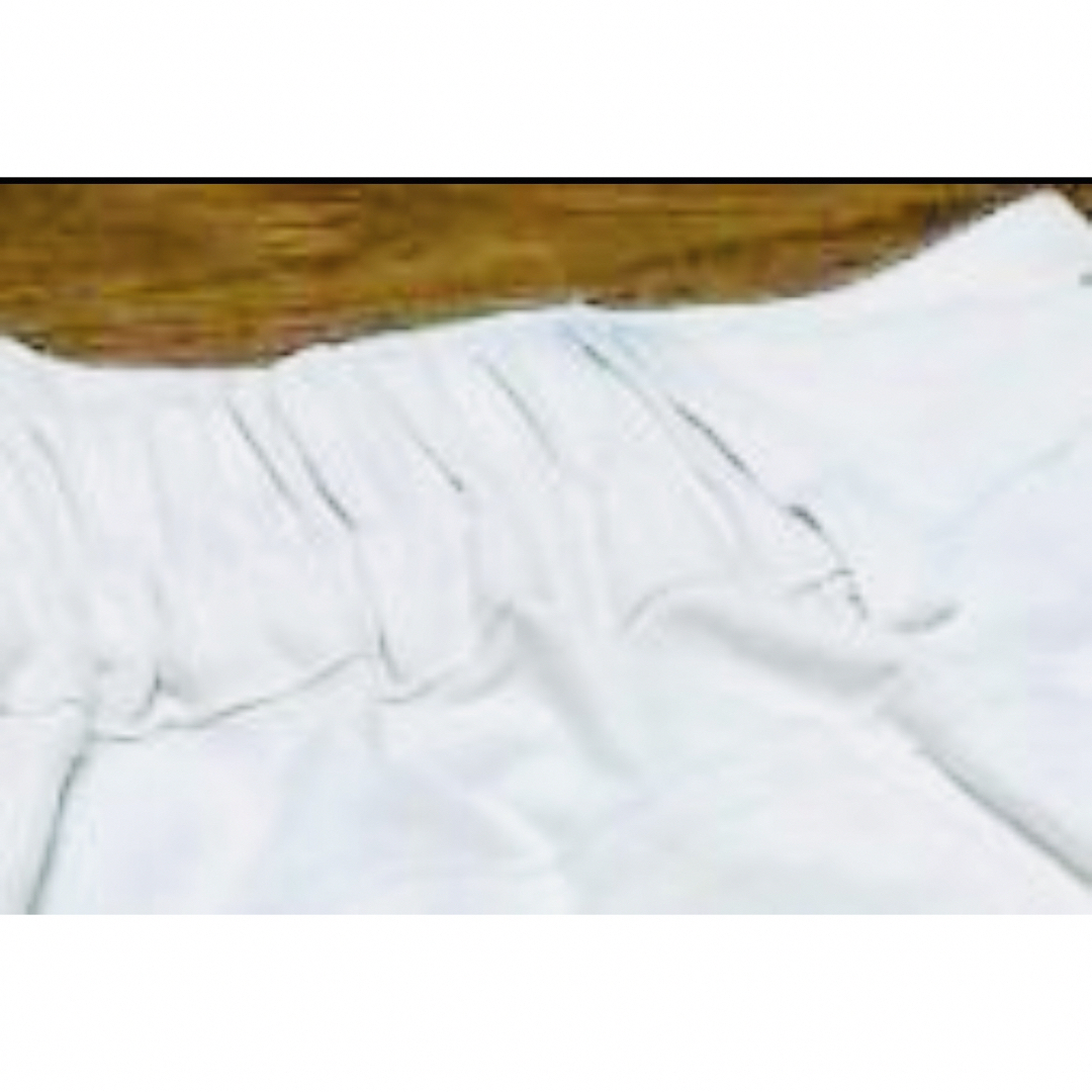 WEGO(ウィゴー)のWIGO  ホワイトスカート レディースのスカート(ミニスカート)の商品写真