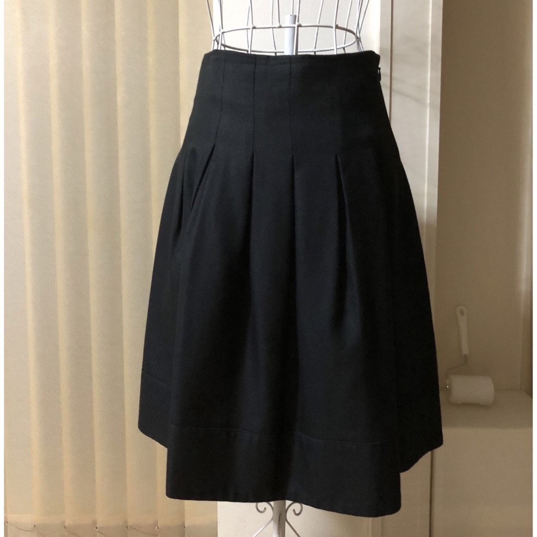 M-premier(エムプルミエ)のM-PREMIER スカート レディースのスカート(ひざ丈スカート)の商品写真