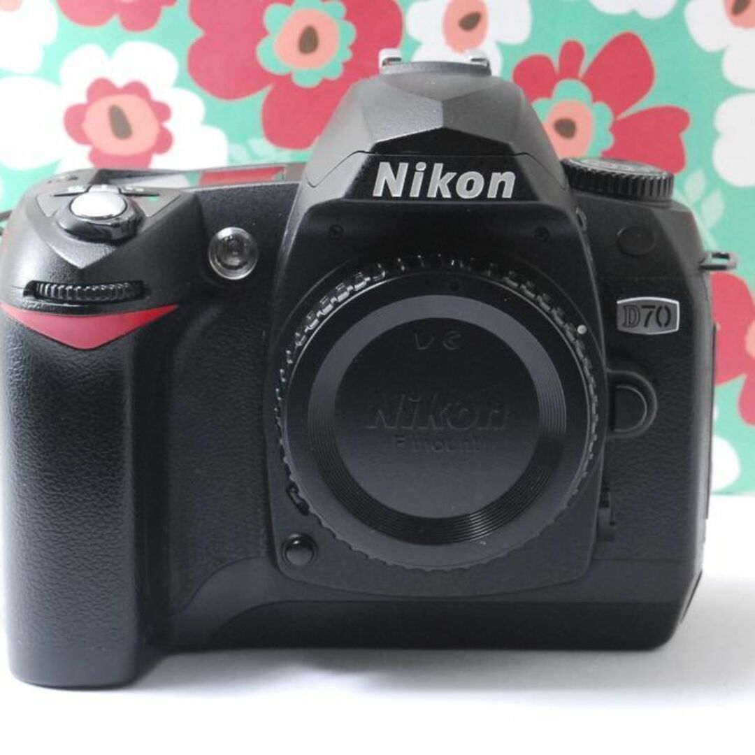 Nikon(ニコン)の❤完動品❤️NIKON D70ボディ❤️一眼レフカメラ❤ スマホ/家電/カメラのカメラ(デジタル一眼)の商品写真