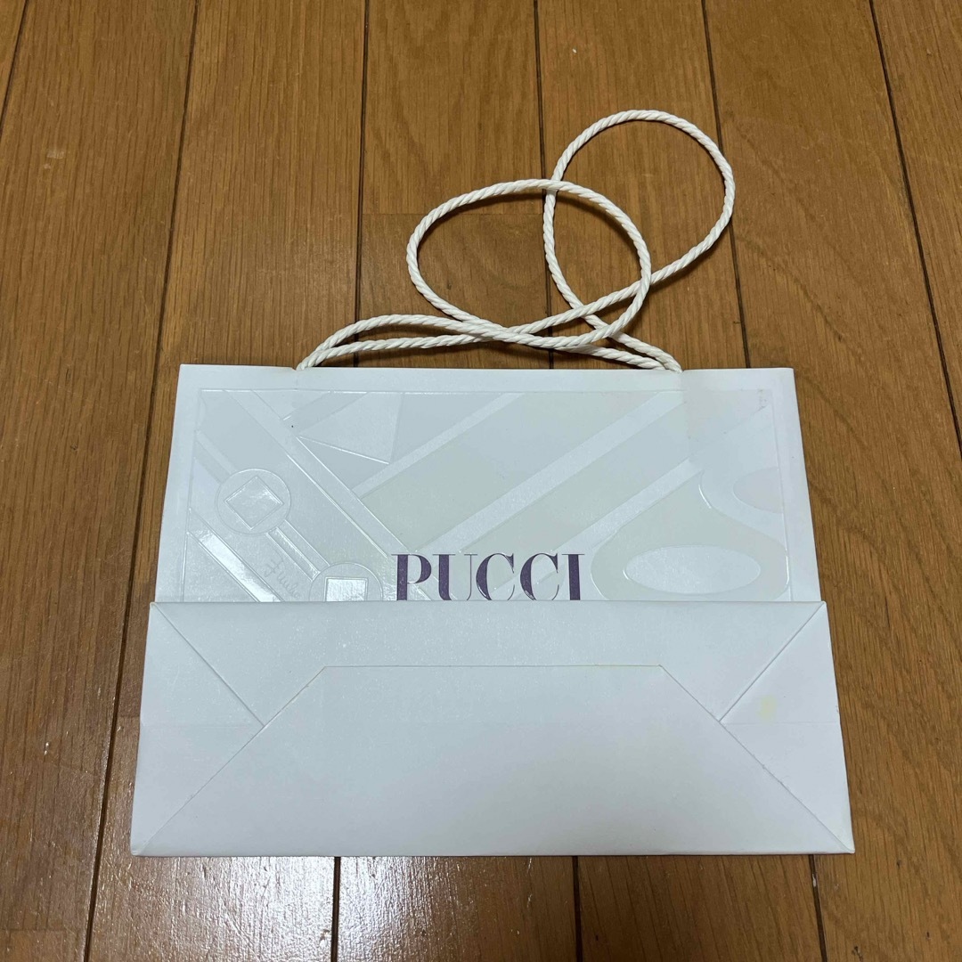 EMILIO PUCCI(エミリオプッチ)のエミリオプッチ☆ショップバック　紙袋 レディースのバッグ(ショップ袋)の商品写真