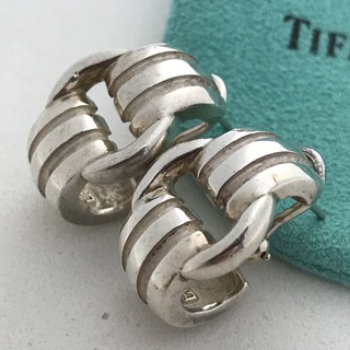 Tiffanyのフィギュア８ ピアス 希少