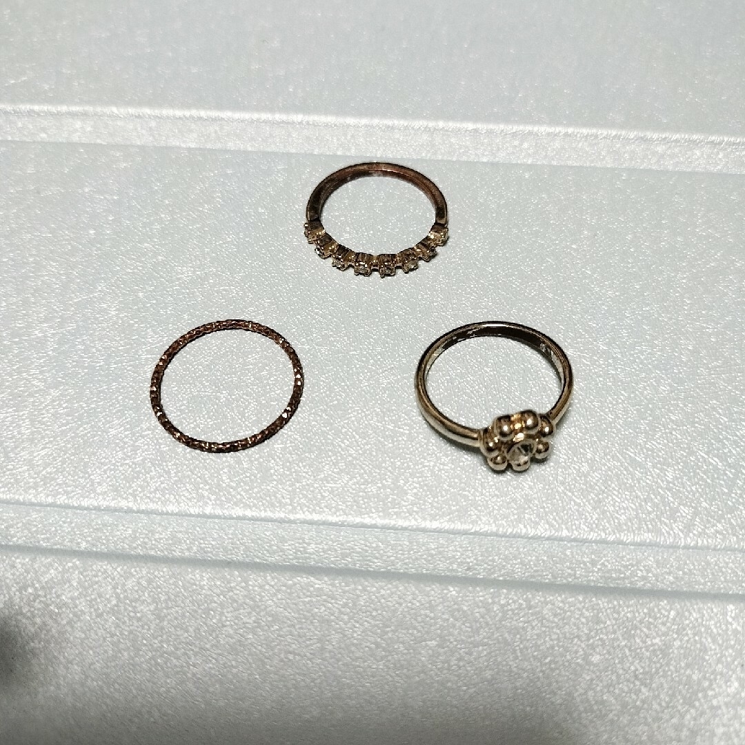 ファッションリング　３個 レディースのアクセサリー(リング(指輪))の商品写真