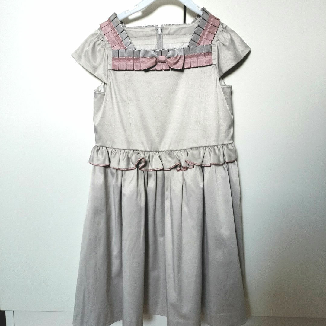 TOCCA(トッカ)のTOCCA　フォーマルワンピース120 キッズ/ベビー/マタニティのキッズ服女の子用(90cm~)(ドレス/フォーマル)の商品写真