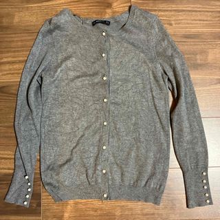 ザラ(ZARA)のZARA グレー　パール　カーディガン　M(カーディガン)