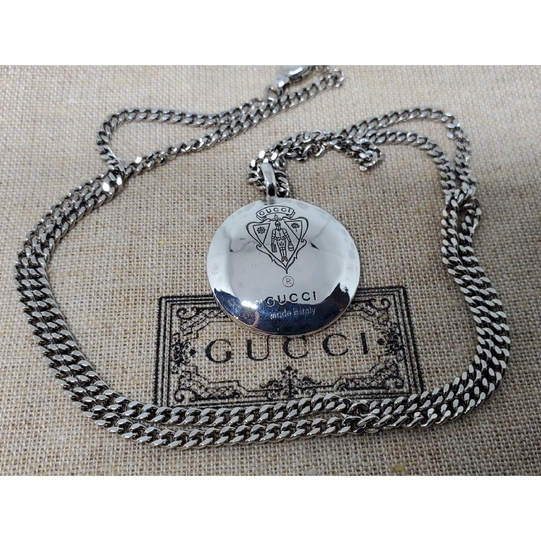 Gucci(グッチ)の【超レア廃盤美品】GUCCI クレスト ネックレス コイン メンズのアクセサリー(ネックレス)の商品写真