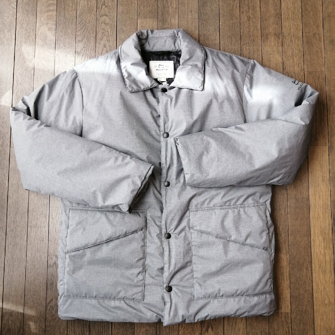 WOOLRICH(ウールリッチ)の【新品タグ付き】WOOLRICH  ウールリッチ　エコダウンジャケット メンズのジャケット/アウター(ダウンジャケット)の商品写真