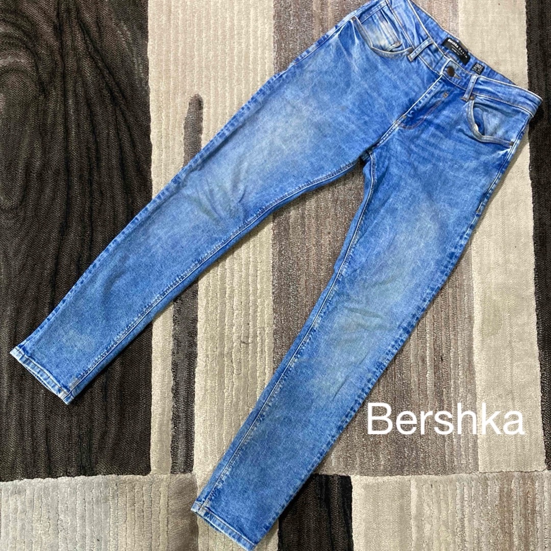 Bershka(ベルシュカ)の【送料無料】Bershka ベルシュカ　スキニーフィット　サイズ30 メンズのパンツ(デニム/ジーンズ)の商品写真