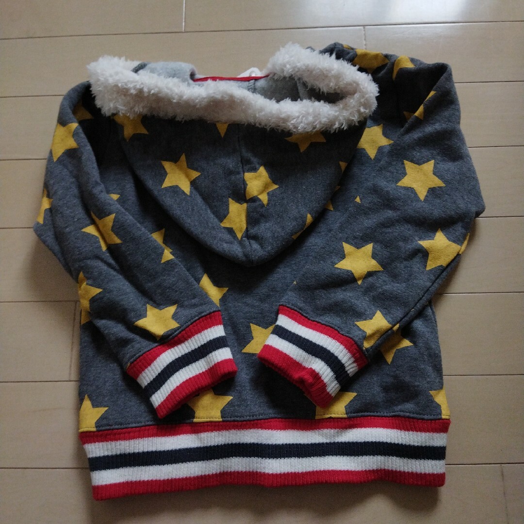 裏起毛　パーカー キッズ/ベビー/マタニティのキッズ服男の子用(90cm~)(Tシャツ/カットソー)の商品写真