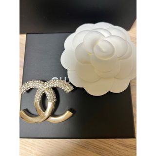 シャネル(CHANEL)のCHANEL ブローチ CCロゴ(ブローチ/コサージュ)