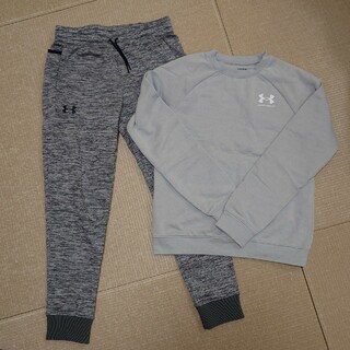 UNDER ARMOUR - 【専用】UNDER ARMOUR新品ボーイズ用パーカー ...
