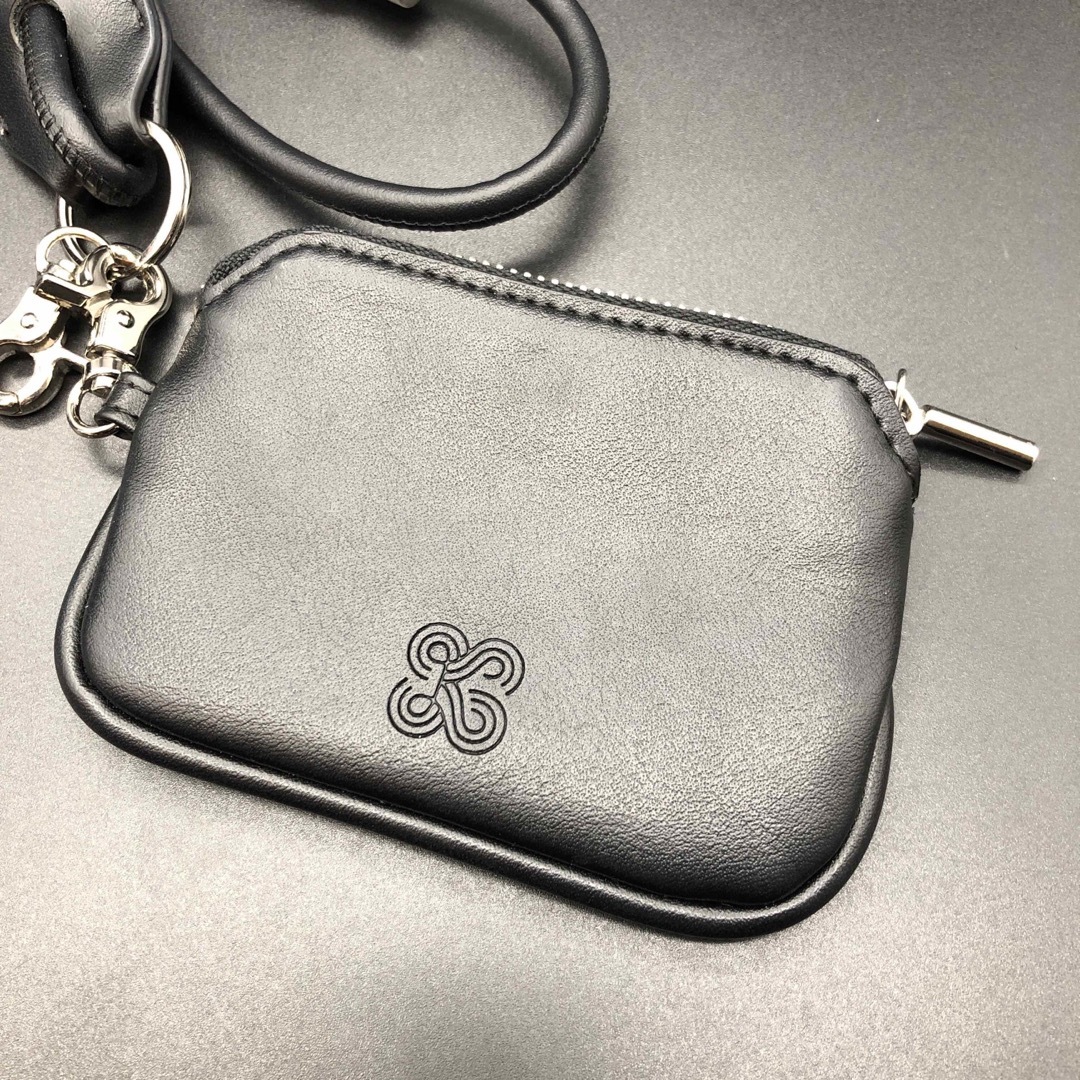 Kastane(カスタネ)の即決 Kastane wallet＆smartphone strap スマホ/家電/カメラのスマホアクセサリー(その他)の商品写真