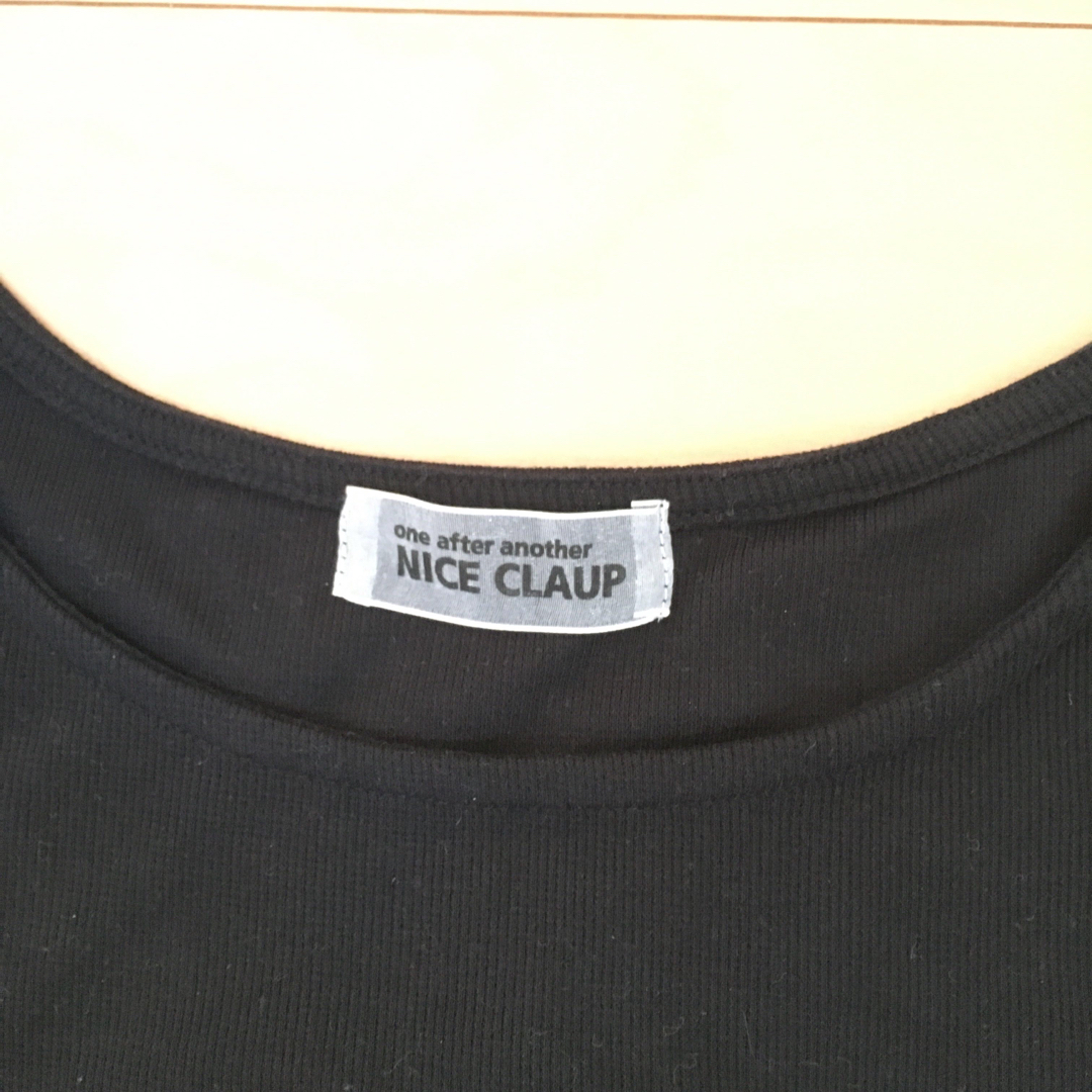 NICE CLAUP(ナイスクラップ)のリボン リブトップス ニット 細見え インナー かわいい シンプル 黒 レディースのトップス(ニット/セーター)の商品写真