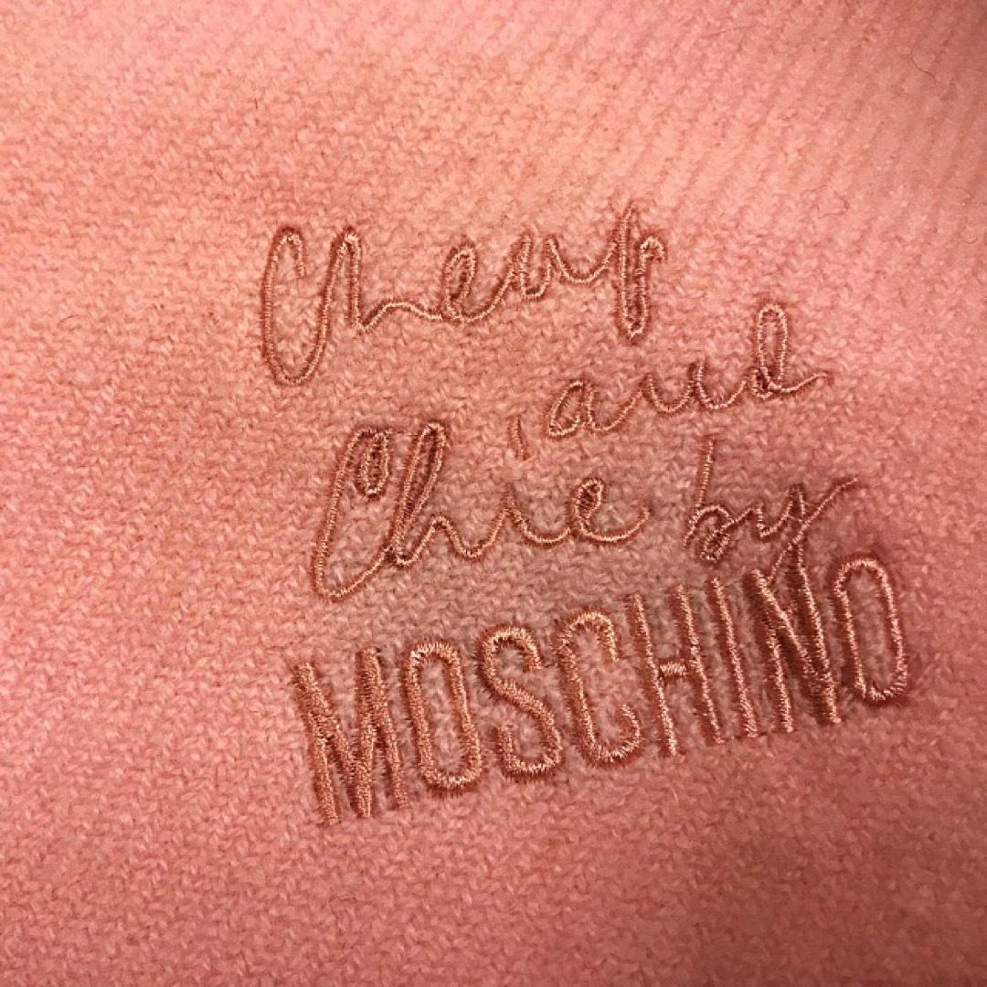 MOSCHINO(モスキーノ)のカシミヤ100% MOSCHINO モスキーノ　マフラー レディースのファッション小物(マフラー/ショール)の商品写真