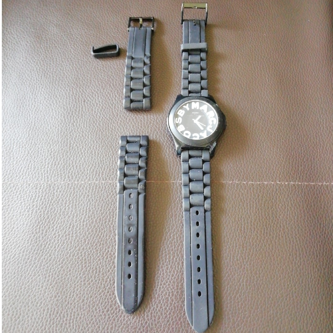 MARC BY MARC JACOBS(マークバイマークジェイコブス)のMARC BY MARC JACOBS　腕時計　ベルトのみ レディースのファッション小物(腕時計)の商品写真