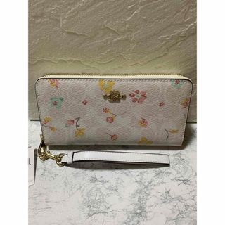 COACH - 新品 コーチ COACH 長財布 ラージ フォン ウォレット ライト ...