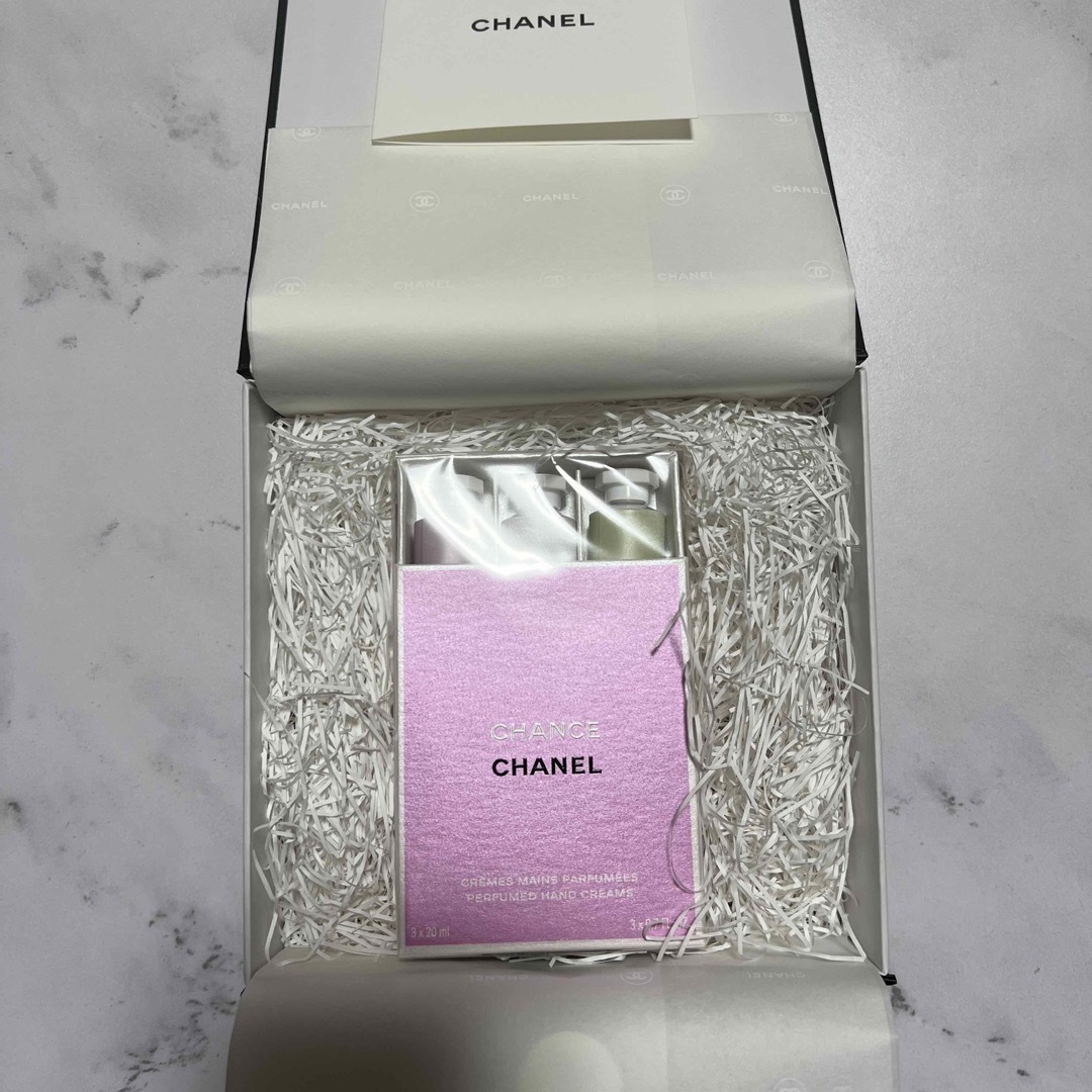 CHANEL(シャネル)のCHANEL  シャネル　チャンス クレーム マン　ハンドクリーム コスメ/美容のボディケア(ハンドクリーム)の商品写真