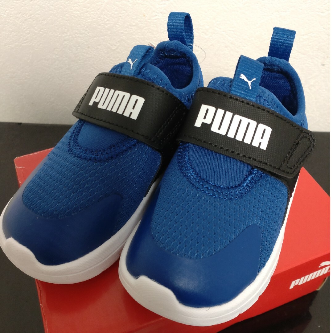 PUMA(プーマ)のプーマ　エボルブ スリッポン14cm 新品タグ付き キッズ/ベビー/マタニティのキッズ靴/シューズ(15cm~)(スニーカー)の商品写真