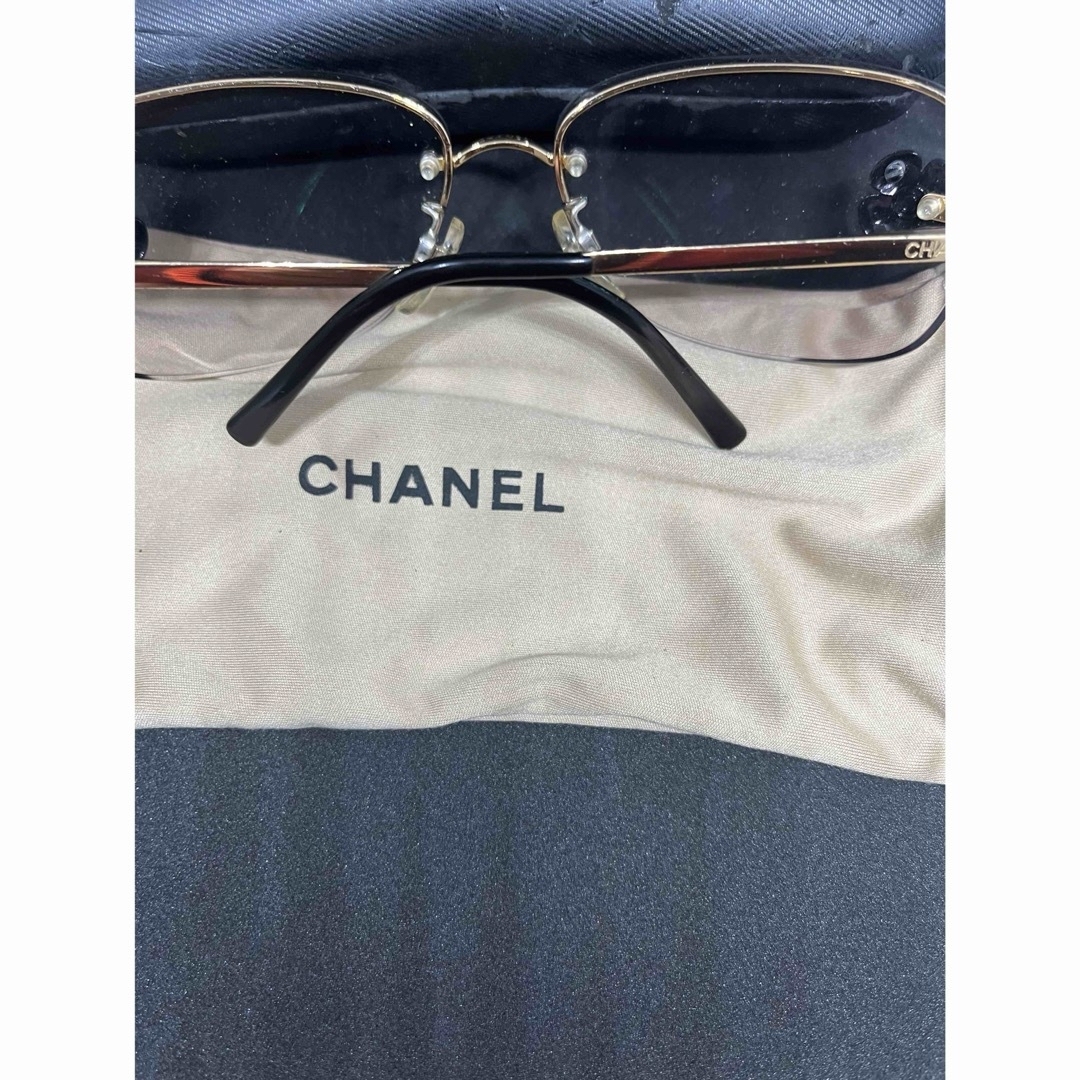 CHANEL(シャネル)のCHANELサングラスシャネルサングラスカメリア レディースのファッション小物(サングラス/メガネ)の商品写真