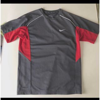 ナイキ(NIKE)のNIKE　ナイキ　半袖Ｔシャツ　トレーニングウェア　Tシャツ　Ｓ　ドライフィット(その他)