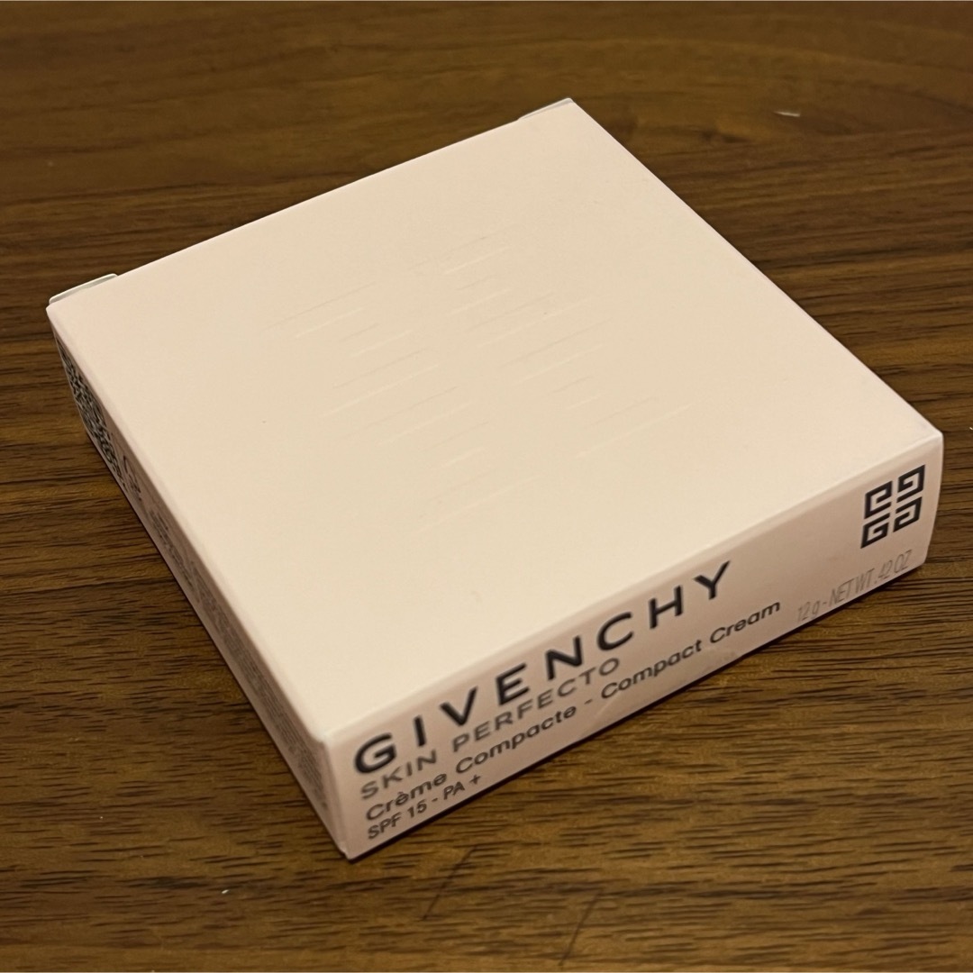 ジバンシイGIVENCHY スキンPFCTコンパクトクリームN 新品未使用