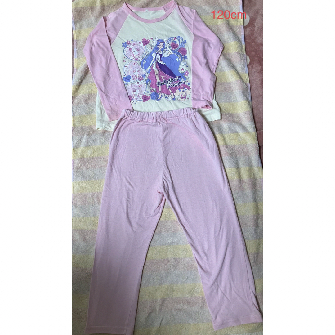 BANDAI(バンダイ)のヒーリングっとプリキュア　長袖　パジャマ キッズ/ベビー/マタニティのキッズ服女の子用(90cm~)(パジャマ)の商品写真